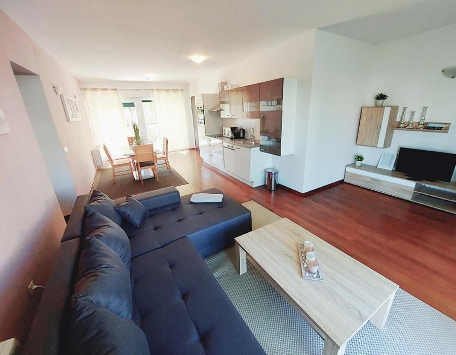 Queen Beach Apartments Hoek van Holland Ngoại thất bức ảnh