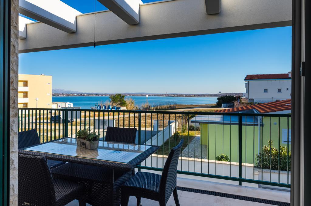 Queen Beach Apartments Hoek van Holland Ngoại thất bức ảnh