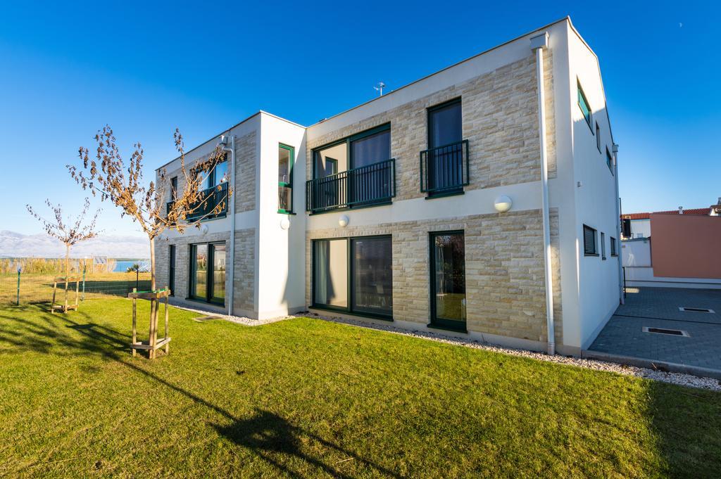 Queen Beach Apartments Hoek van Holland Ngoại thất bức ảnh