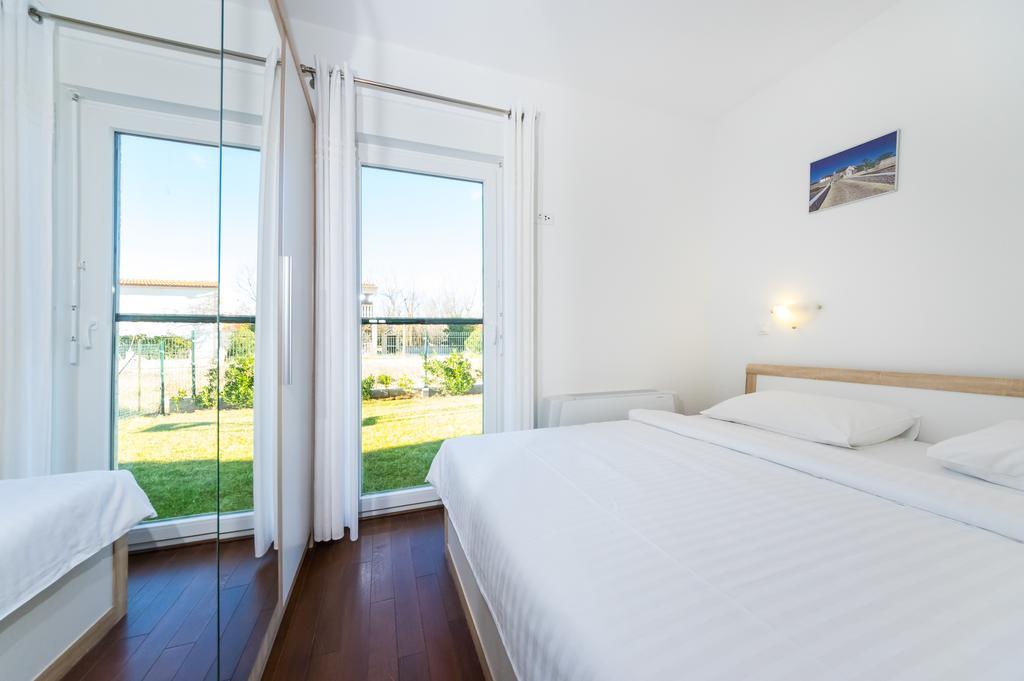 Queen Beach Apartments Hoek van Holland Ngoại thất bức ảnh